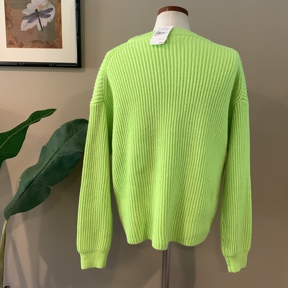 NWT Lou & Grey Cropped Neon Green Cable Knit Sweater, Wool Alpaca Blend, Size M - Picture 6 of 16